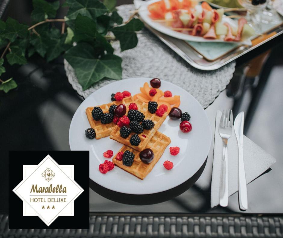Hotel Marabella 锡比乌 外观 照片